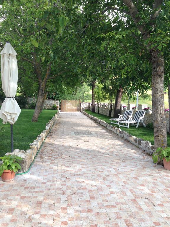 Agriturismo Capriccio Di Giove 캔사노 외부 사진