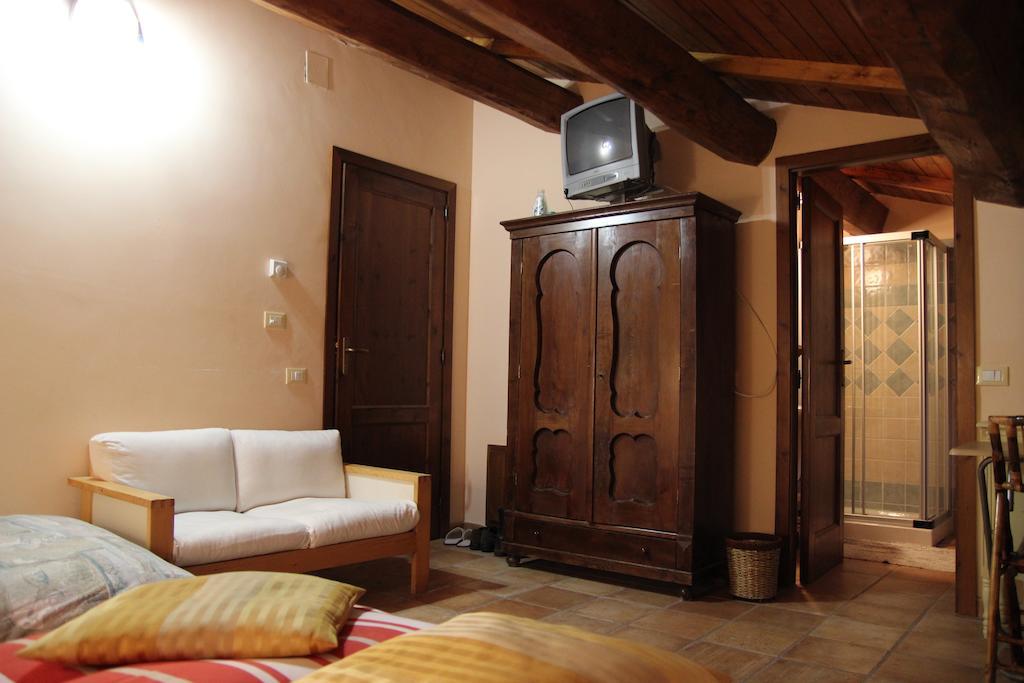 Agriturismo Capriccio Di Giove 캔사노 외부 사진